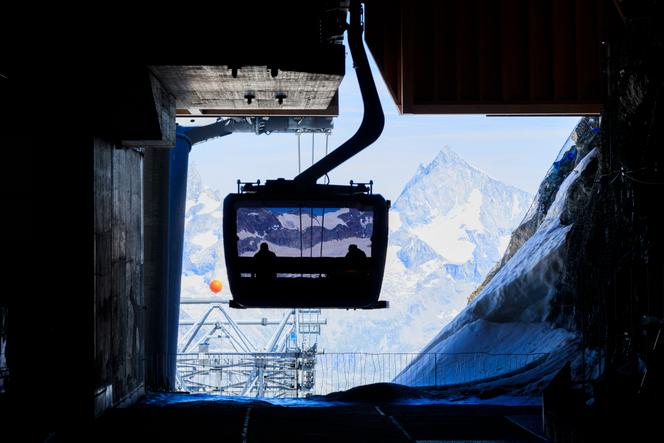La télécabine du Matterhorn Glacier Paradise (3&nbsp;883&nbsp;mètres), à Zermatt (Suisse), en juillet&nbsp;2025.