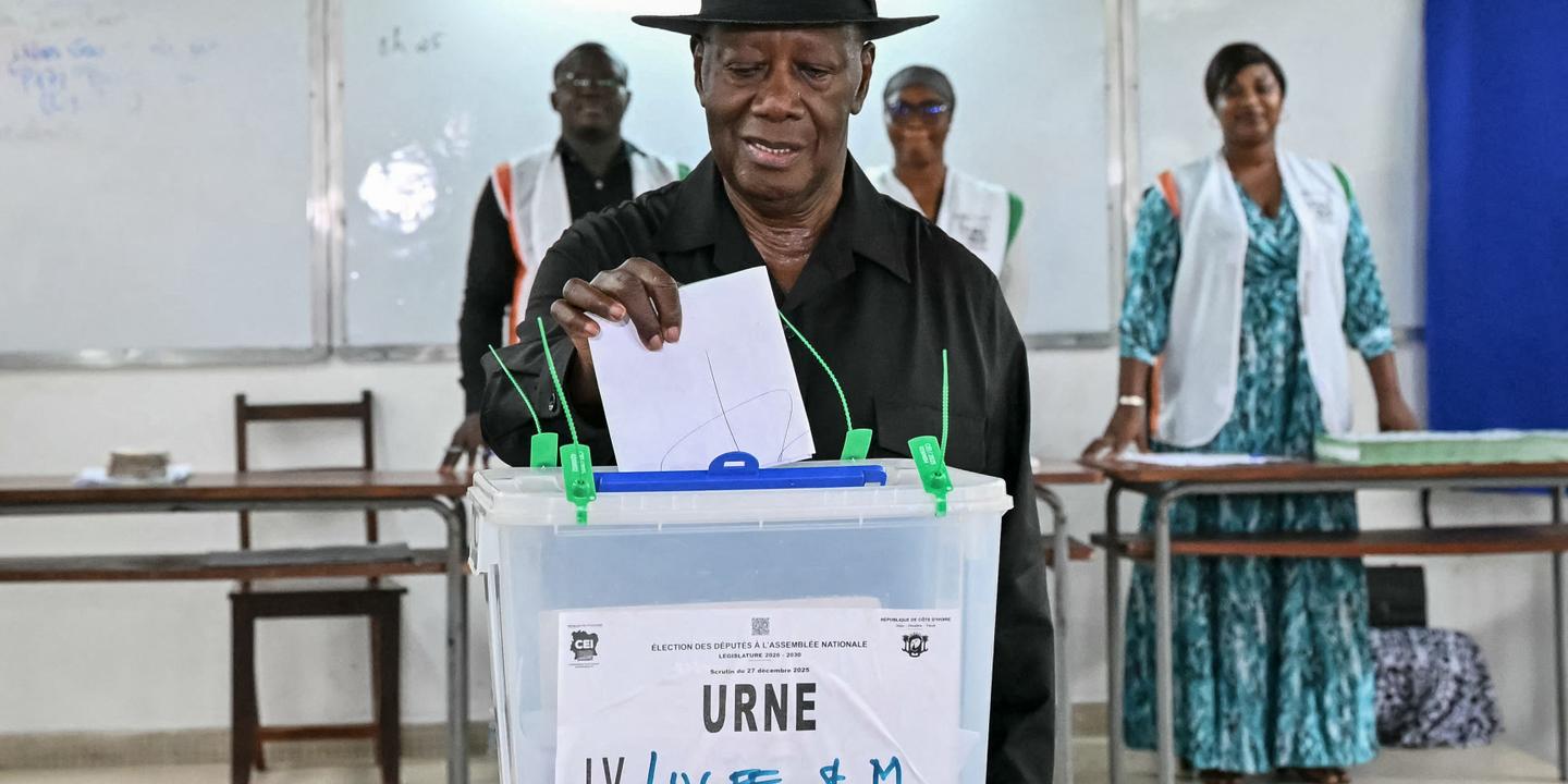 Elections législatives en Côte d’Ivoire : le parti du président Alassane Ouattara, au pouvoir, obtient plus de 77 % des sièges
