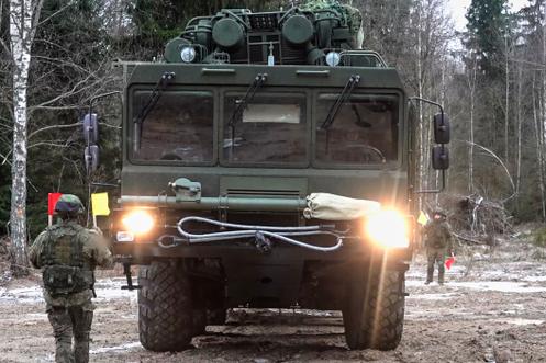 Un système de missiles Orechnik russe, lors d’un entraînement dans un lieu tenu secret au Bélarus, le 29 décembre 2025.