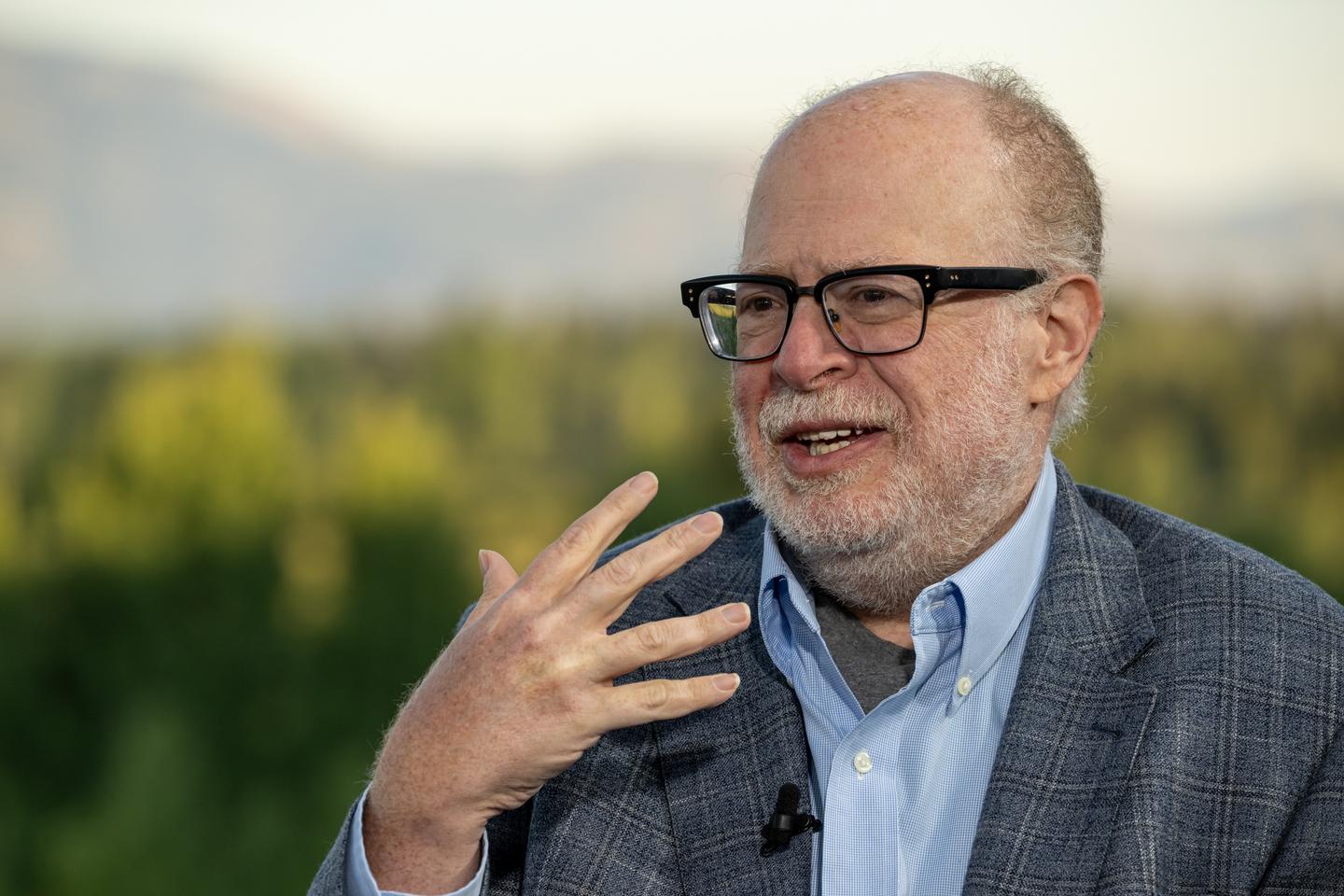 Adam Posen : « La hausse des droits de douane, c’est cher et ça n’a aucun sens »