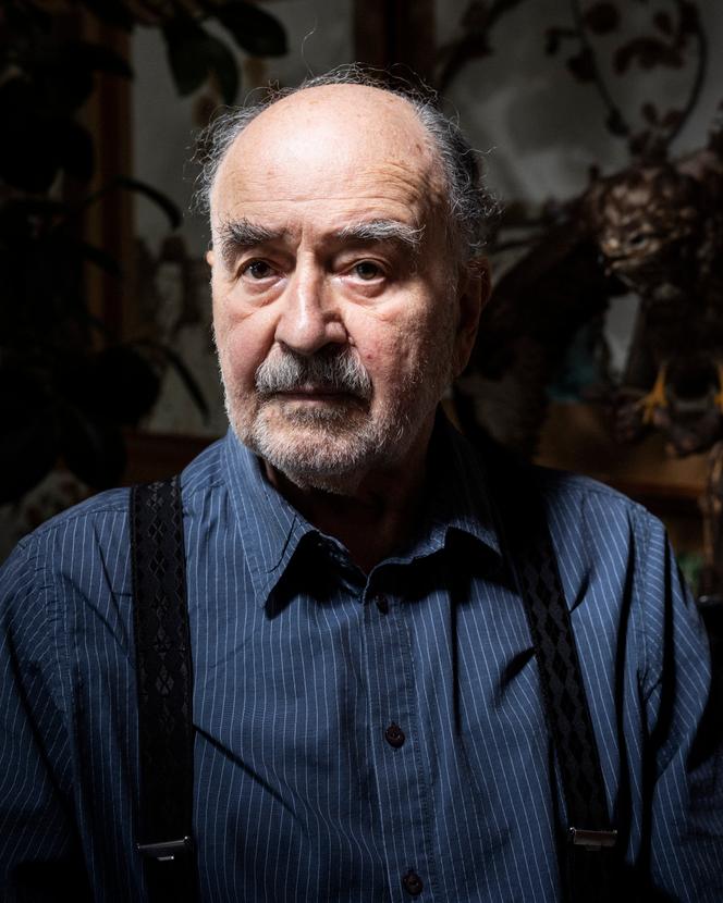 Jean Le Gac, à son domicile dans le 20e arrondissement de Paris, le 22 juin 2022.  
