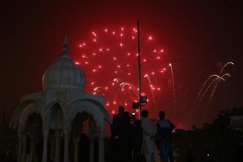 Les célébrations du Nouvel An à Karachi, au Pakistan, le 1ᵉʳ janvier 2026.
