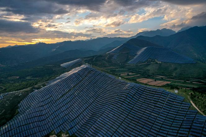 La principale base technologique photovoltaïque de Yuncheng, dans la province du Shanxi (Chine), le 17&nbsp;août&nbsp;2025.