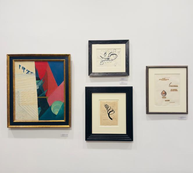 Les artistes Jean Crotti, Francis Picabia et Georges Hugnet pour l’exposition « Des chiffres et des lettres » à la Galerie 1990-2000, à Paris.