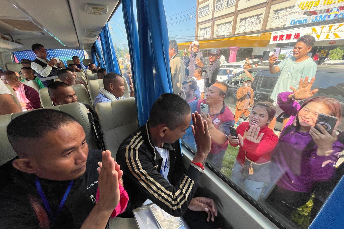 La Thaïlande libère dans le cadre du cessez-le-feu 18 soldats cambodgiens capturés en juillet