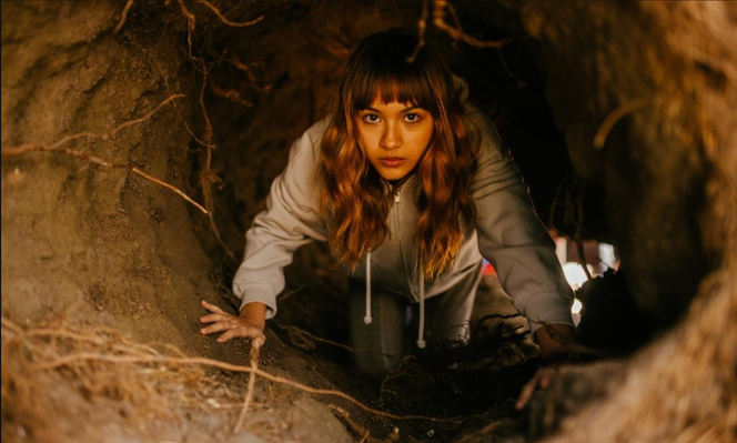 Lilith Curiel (Aylin) dans la série « Mangeterre ». 