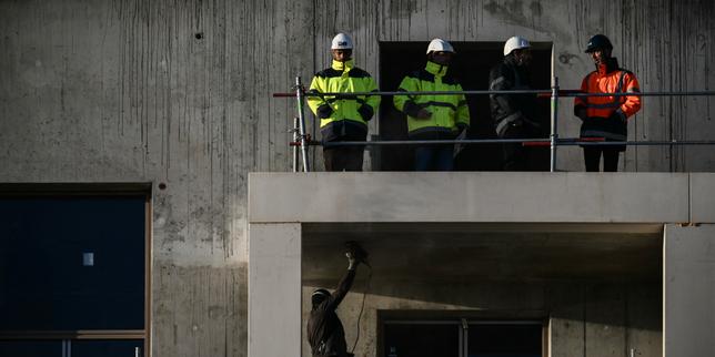 Construction immobilière : après deux années de chute historique, de timides signaux de reprise apparaissent