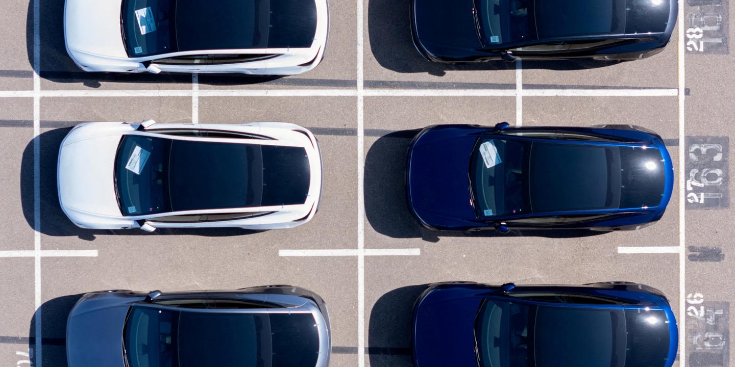 BYD devient le premier constructeur mondial de véhicules électriques, devant Tesla