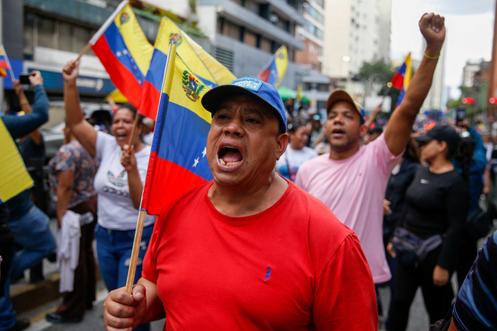 Lors d’une manifestation pour la libération de Nicolas Maduro et de sa femme, à Caracas, le 4 janvier 2026.