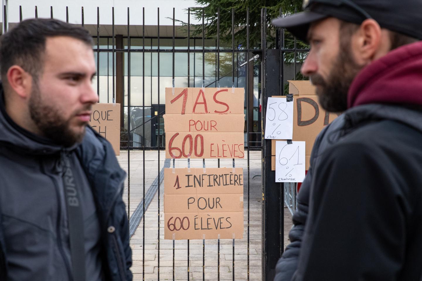 La carte de l’éducation prioritaire restera gelée jusqu’en 2027, en dépit de « situations aberrantes »