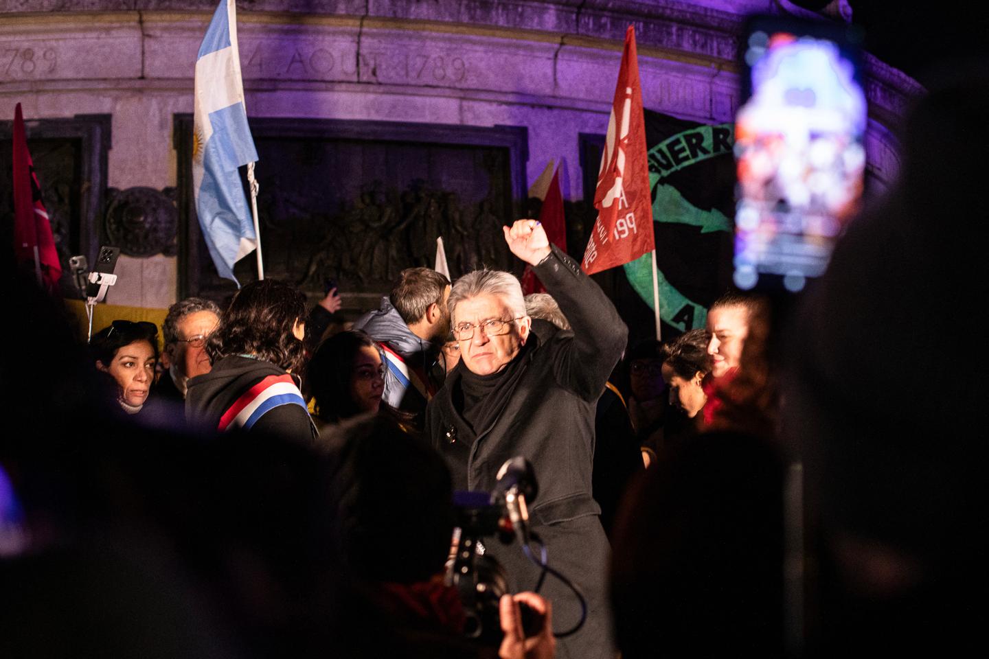 France's political parties divided over US operation in Venezuela