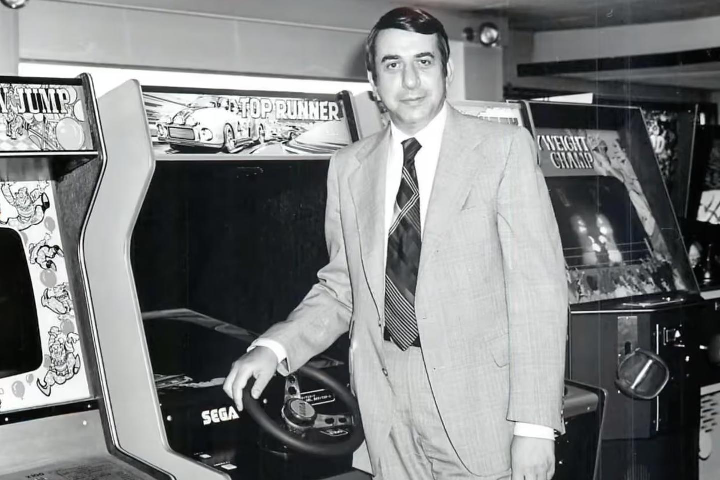 David Rosen, cofondateur de Sega et figure historique du jeu vidéo d’arcade, est mort David Rosen, cofondateur de Sega et figure historique du jeu vidéo d’arcade, est mort