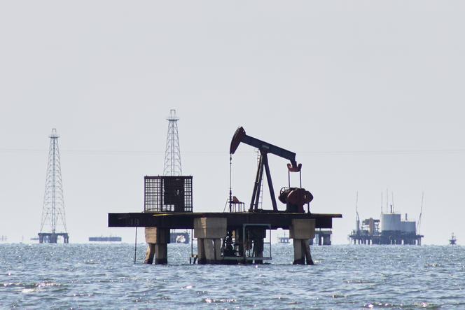 Un chevalet de pompage pétrolier hors fonction, à Cabimas, au Venezuela, le 7&nbsp;janvier 2026.