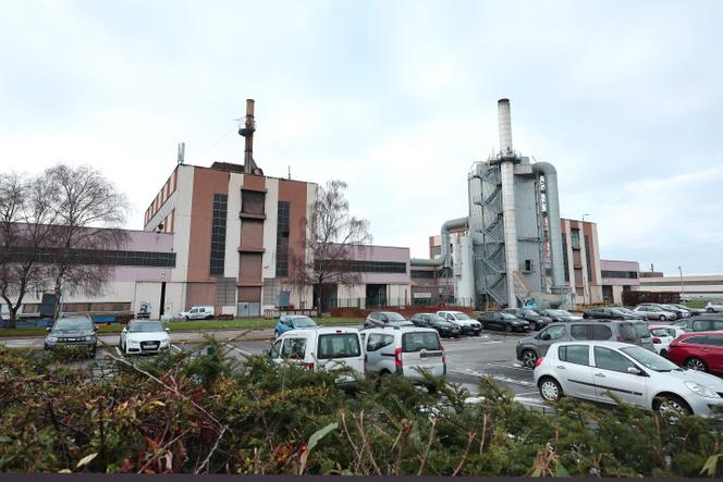 Devant Arc International, à Arques (Pas-de-Calais), le 7&nbsp;janvier&nbsp;2026.