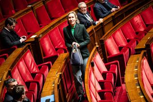 L’interdiction des réseaux sociaux pour les moins de 15 ans fragilisée après son passage par le Conseil d’Etat