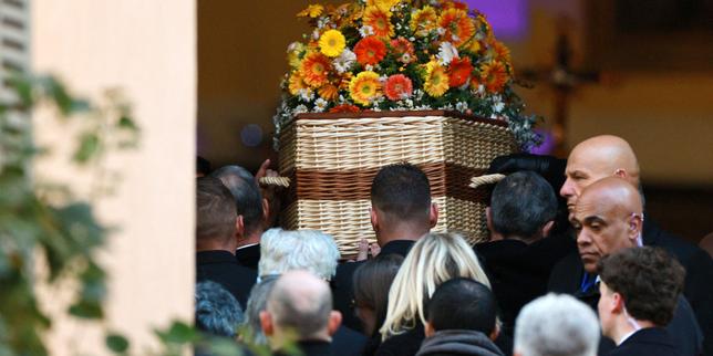 Les images des obsèques de Brigitte Bardot