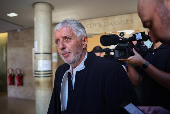 L’avocat de Hedi R., Jacques Preziosi, devant la cour d’appel d’Aix-en-Provence, le 3 août 2023.