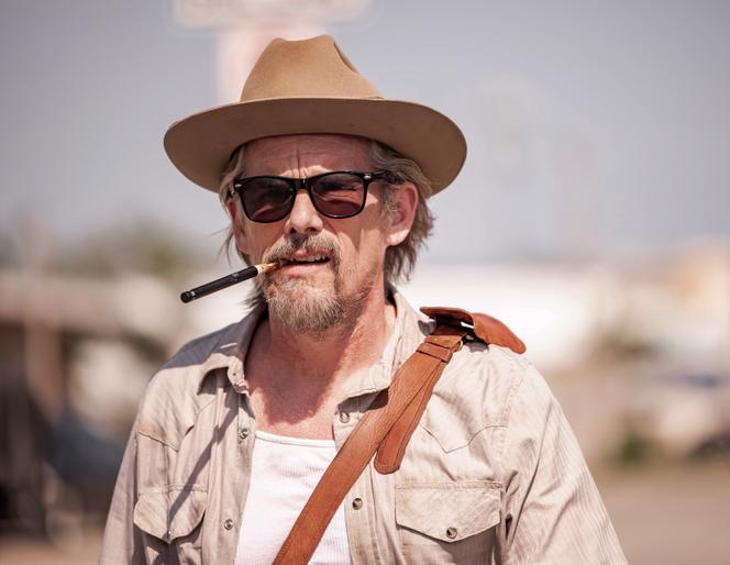 Ethan Hawke (Lee Raybon) dans la série « The Lowdown », créée par Sterlin Harjo. 