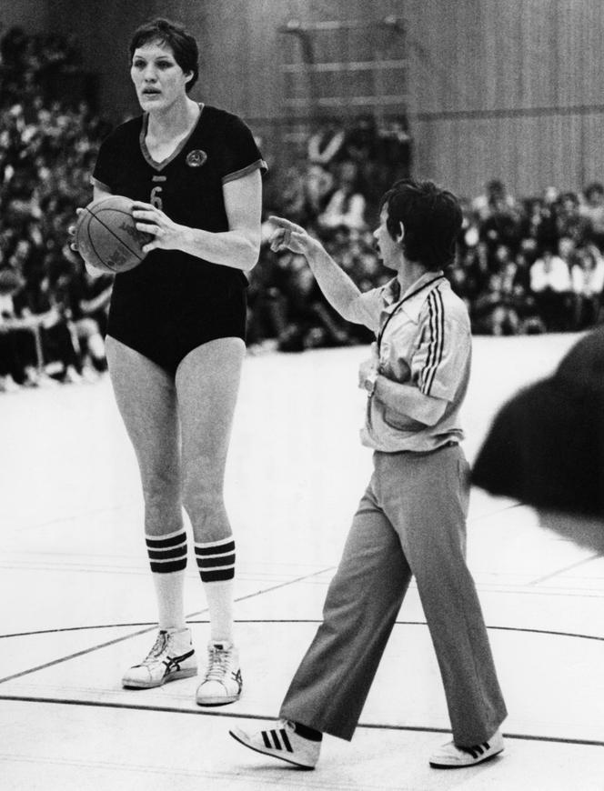 Ouliana Sémionova, lors d’un match de Coupe d’Europe, en Allemagne, en 1983.