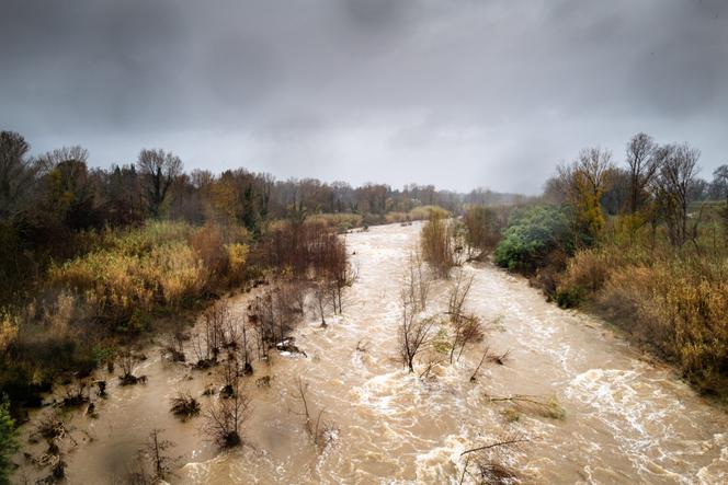 La Têt en crue, lors de la dernière journée de l’épisode de pluie intense dans les Pyrénées-Orientales, le 27&nbsp;décembre&nbsp;2025.