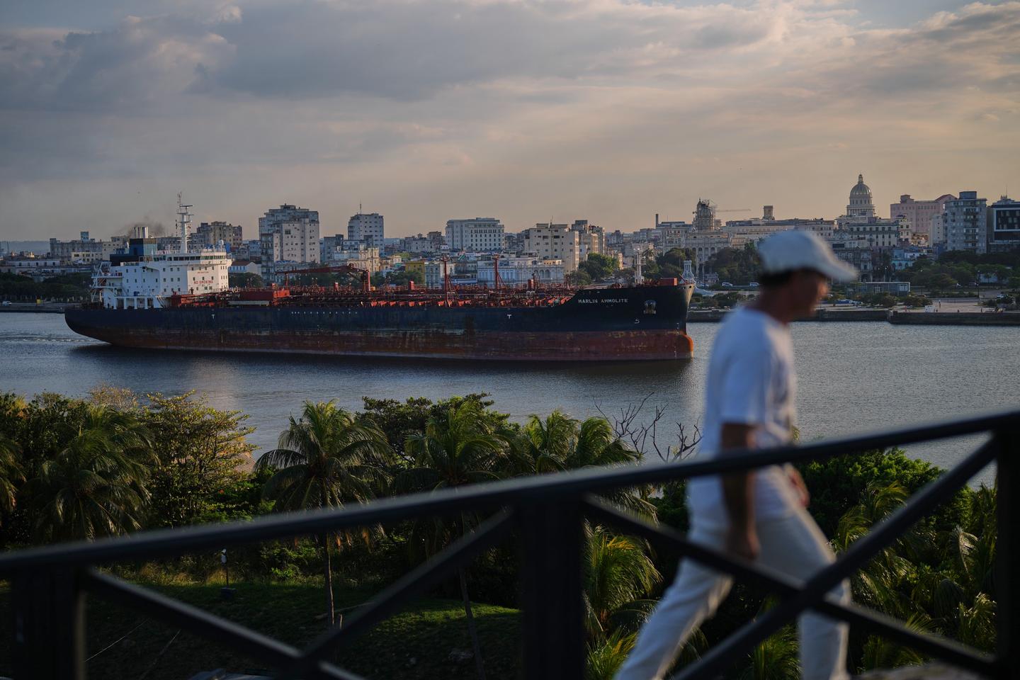 Le Mexique à son tour sous la pression américaine pour cesser ses livraisons de pétrole à Cuba