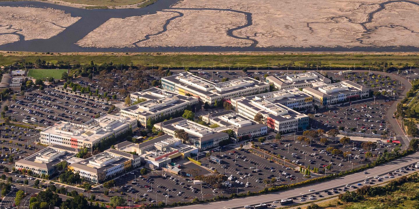 « L’entreprise Amérique écrase la planète de ses profits »