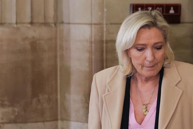 The National Rally MP for Pas-de-Calais, Marine Le Pen, at the end of the first day of her appeal trial in the case of the National Front parliamentary assistants, at the Paris court, January 13, 2026.  