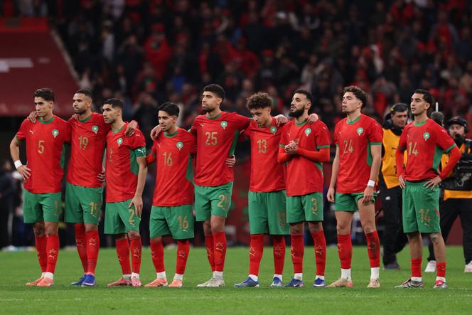 La sélection marocaine lors des tirs au but contre le Nigeria, en demi-finale de la Coupe d’Afrique des nations, au stade Prince-Moulay-Abdellah, à Rabat, le 14&nbsp;janvier&nbsp;2026.