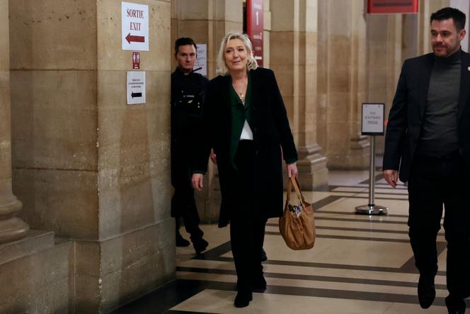 Marine Le Pen, at the Paris judicial court, January 14, 2026.