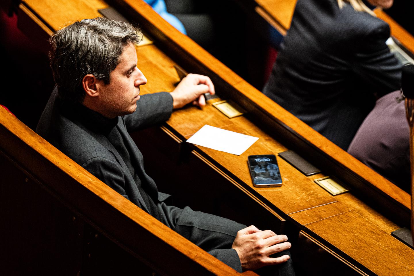Elisabeth Borne met en garde Gabriel Attal contre des « aventures individuelles » avant les municipales
