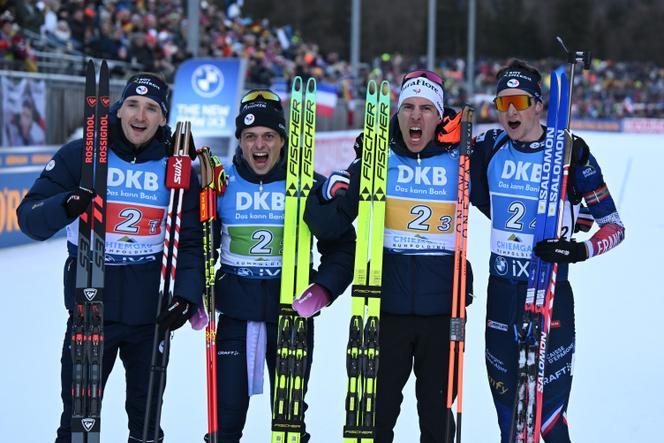 Fabien Claude, Oscar Lombardot, Quentin Fillon Maillet and Eric Perrot après leur victoire lors du relais de Ruhpolding (Allemagne), le 15&nbsp;janvier 2026.