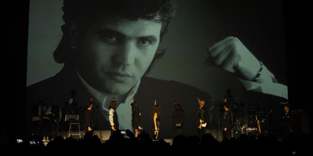 Première du concert hommage «&nbsp;Balavoine ma bataille&nbsp;», à l’Elispace de Beauvais, le 25&nbsp;septembre 2025.