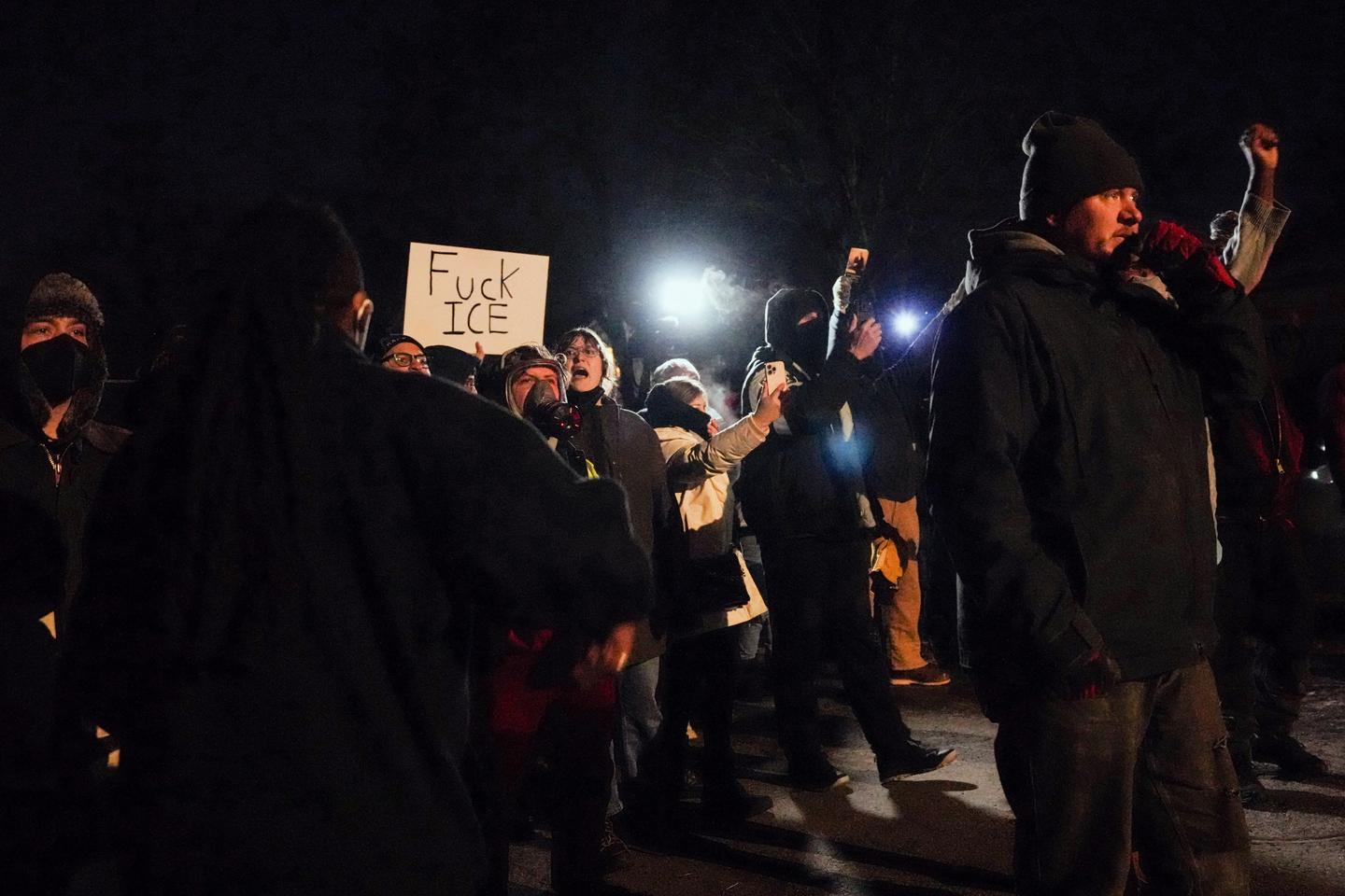 Minneapolis : Donald Trump menace d’invoquer l’Insurrection Act, qui lui permettrait de déployer l’armée