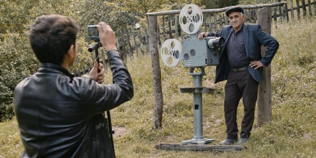 « Le Retour du projectionniste », ou l’éveil d’un homme au crépuscule de sa vie, en Azerbaïdjan, filmé par Orkhan Aghazadeh