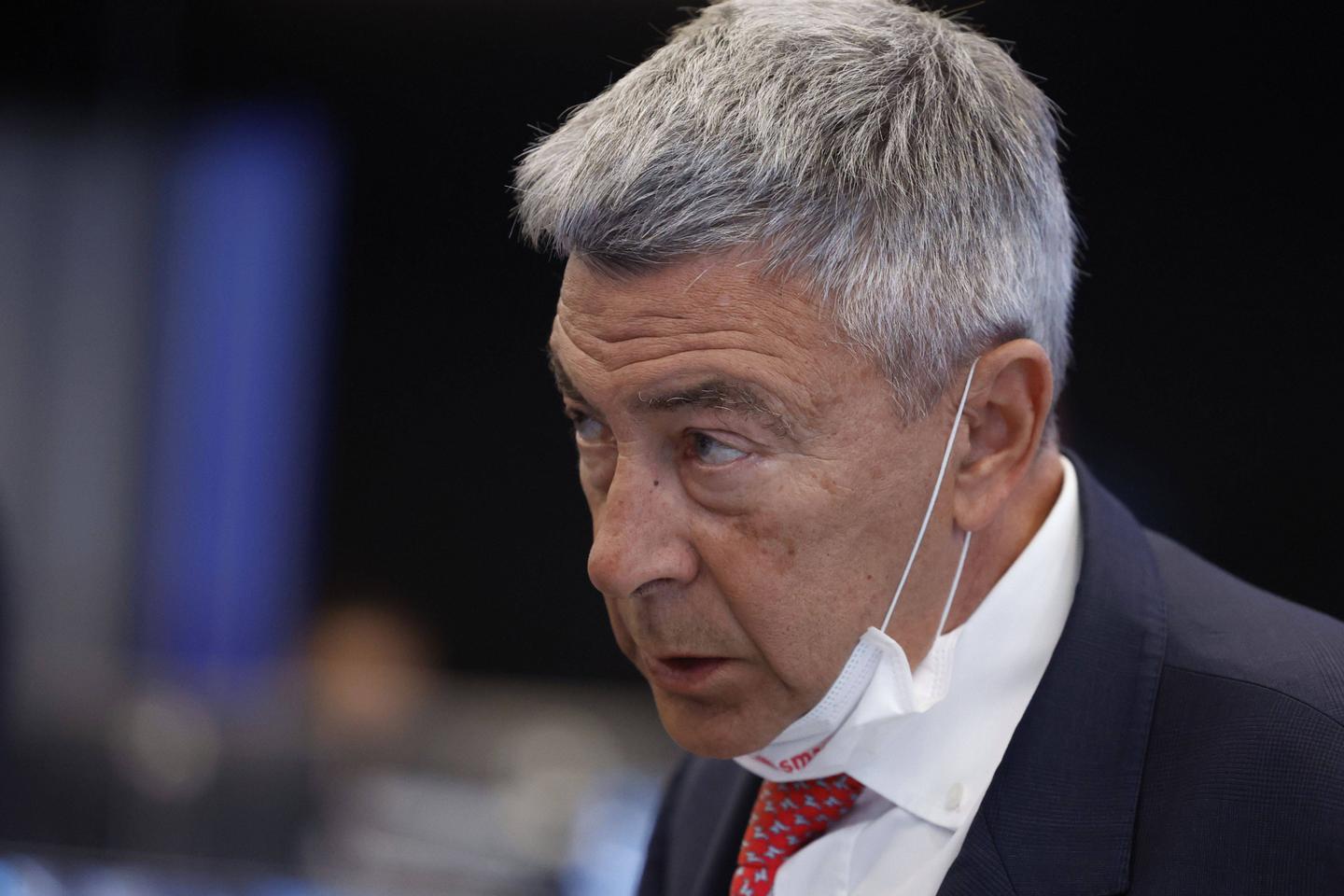 Oligarques russes : la justice française a saisi près d’un milliard d’euros depuis le début de la guerre en Ukraine