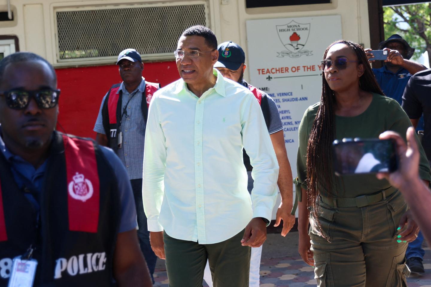 En Jamaïque, la multiplication des bavures policières assombrit le recul « historique » de la criminalité