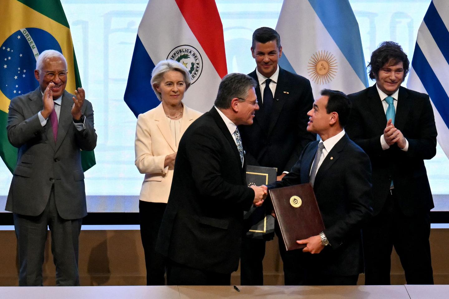 EU and Mercosur sign 'historic' free trade deal