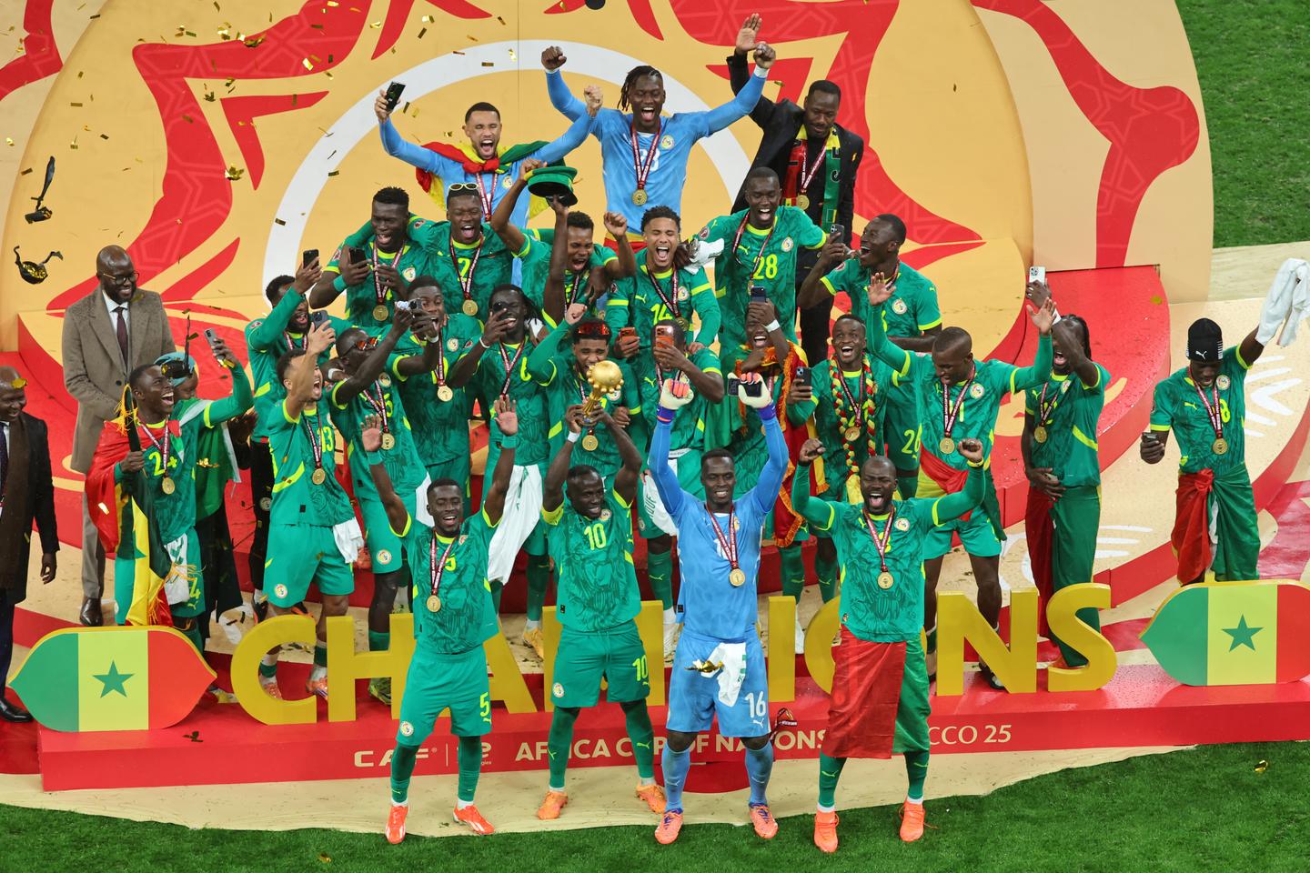 CAN 2025 : le Sénégal remporte, à Rabat, sa deuxième étoile face au Maroc après une finale aussi sensationnelle que chaotique