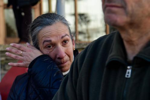 Lors d’une minute de silence en hommage aux victimes de l’accident ferroviaire d’Adamuz, près de Cordoue (Espagne), le 19 janvier 2026.