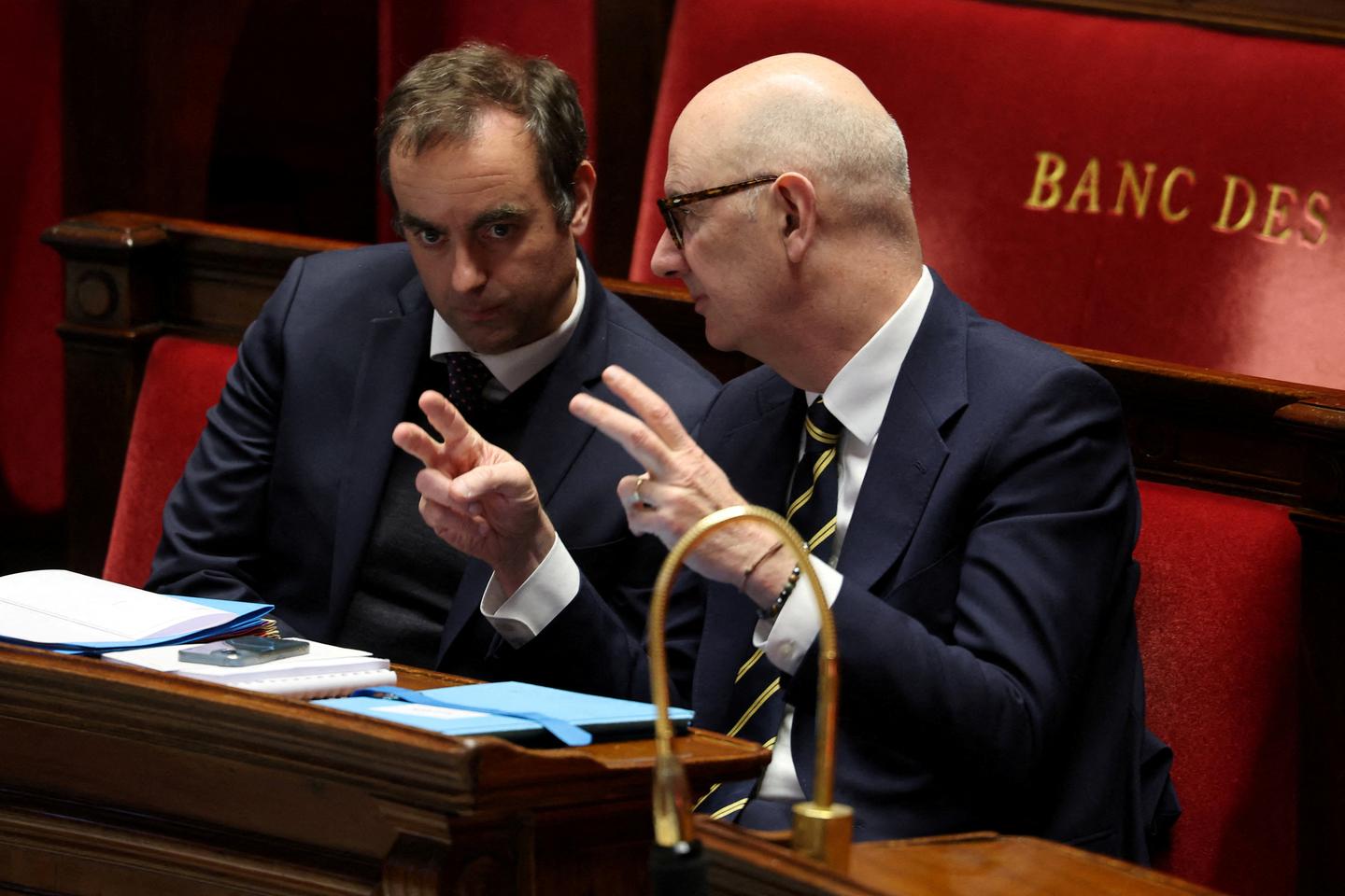 Comment fonctionne l’article 49.3, qui a été déclenché par Sébastien Lecornu pour faire passer le budget ?