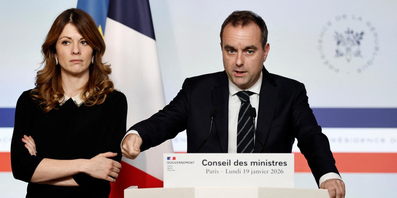 French PM breaks promise in order to strike budget deal with Socialists