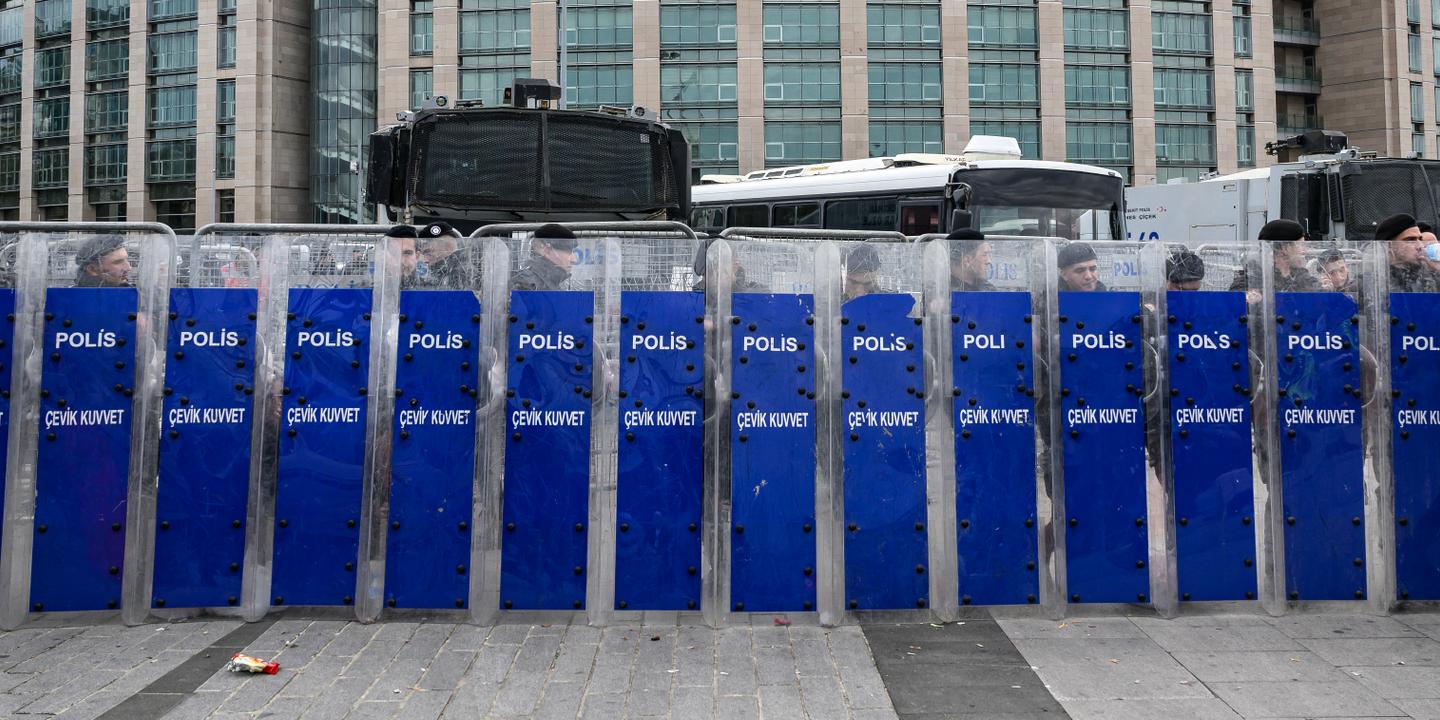 Turquie : un journaliste français, Raphaël Boukandoura, interpellé lors d’un rassemblement contre l’offensive syrienne antikurde