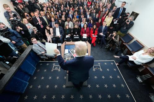 Le président américain, Donald Trump, lors d’un point presse à la Maison Blanche, à Washington, le 20 janvier 2026.