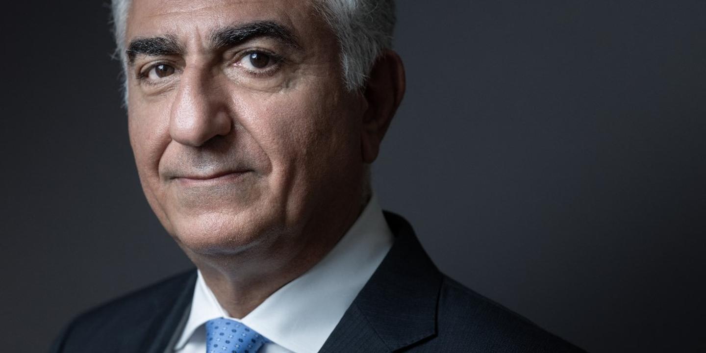 Reza Pahlavi dans « Le Monde », de prince héritier en exil à étendard de la contestation en Iran