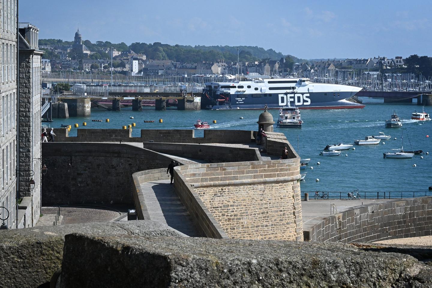 A Saint-Malo, des marins privés de protection sociale