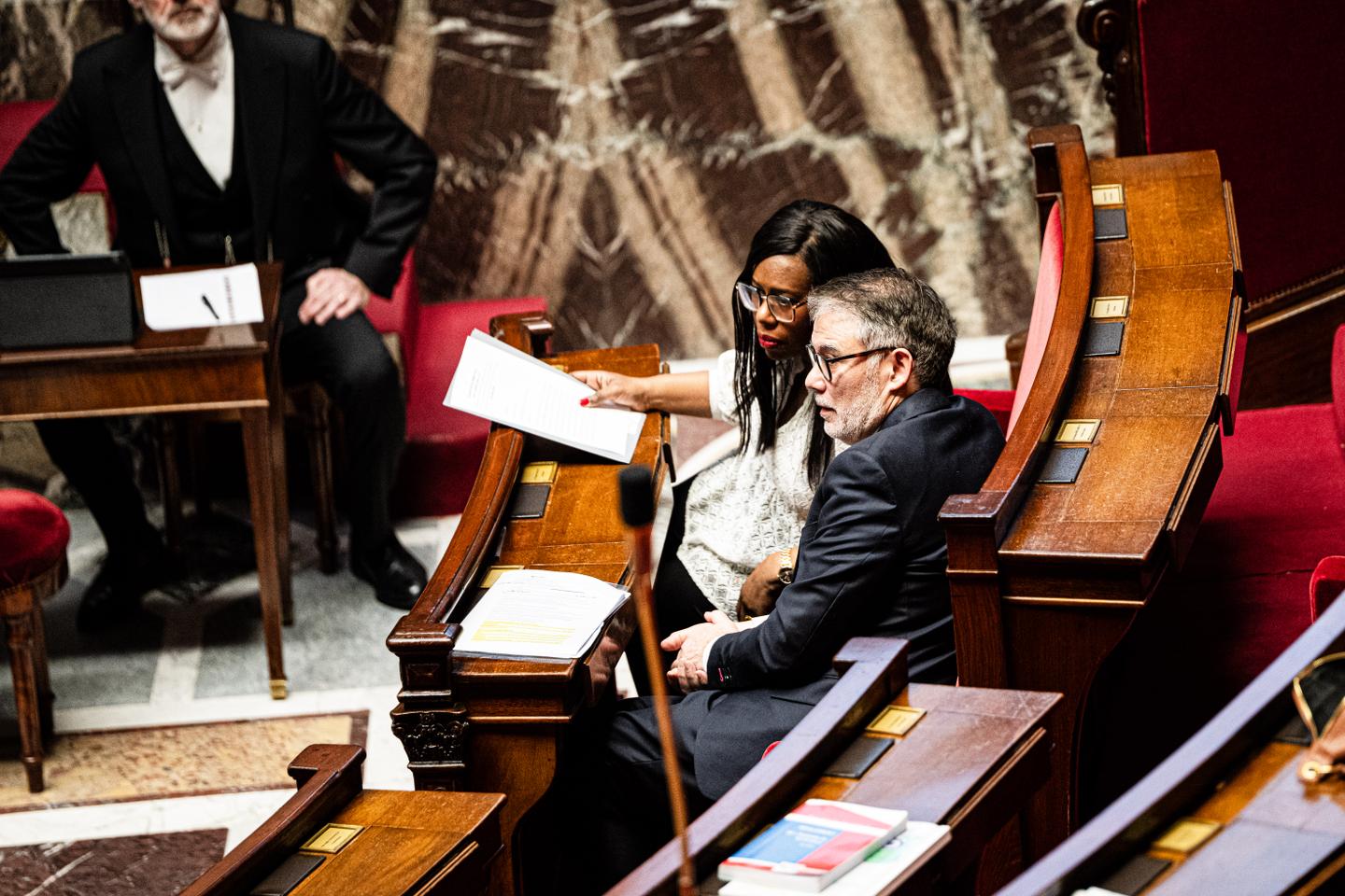 LFI classée à l’extrême gauche pour les municipales : Oliver Faure ne trouve « pas juste » la décision du ministère de l’intérieur