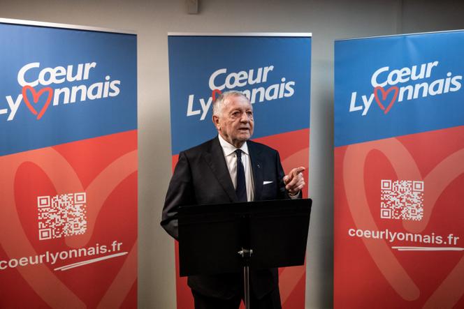 Jean-Michel Aulas, lors de l’inauguration de son QG de campagne pour les élections municipales, à Lyon, le 25 novembre 2025. 