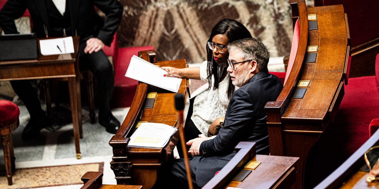 Olivier Faure conteste le classement de LFI à l'extrême gauche, dénonçant une stratégie politique