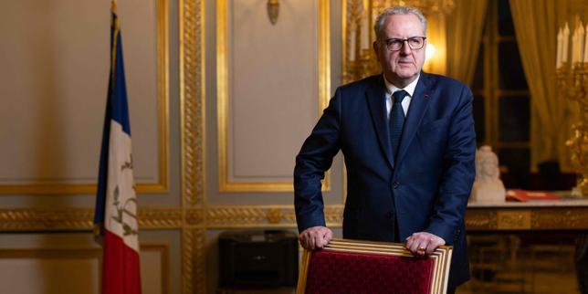 Marine Le Pen exige la démission de Richard Ferrand, le Conseil constitutionnel fait corps avec son président