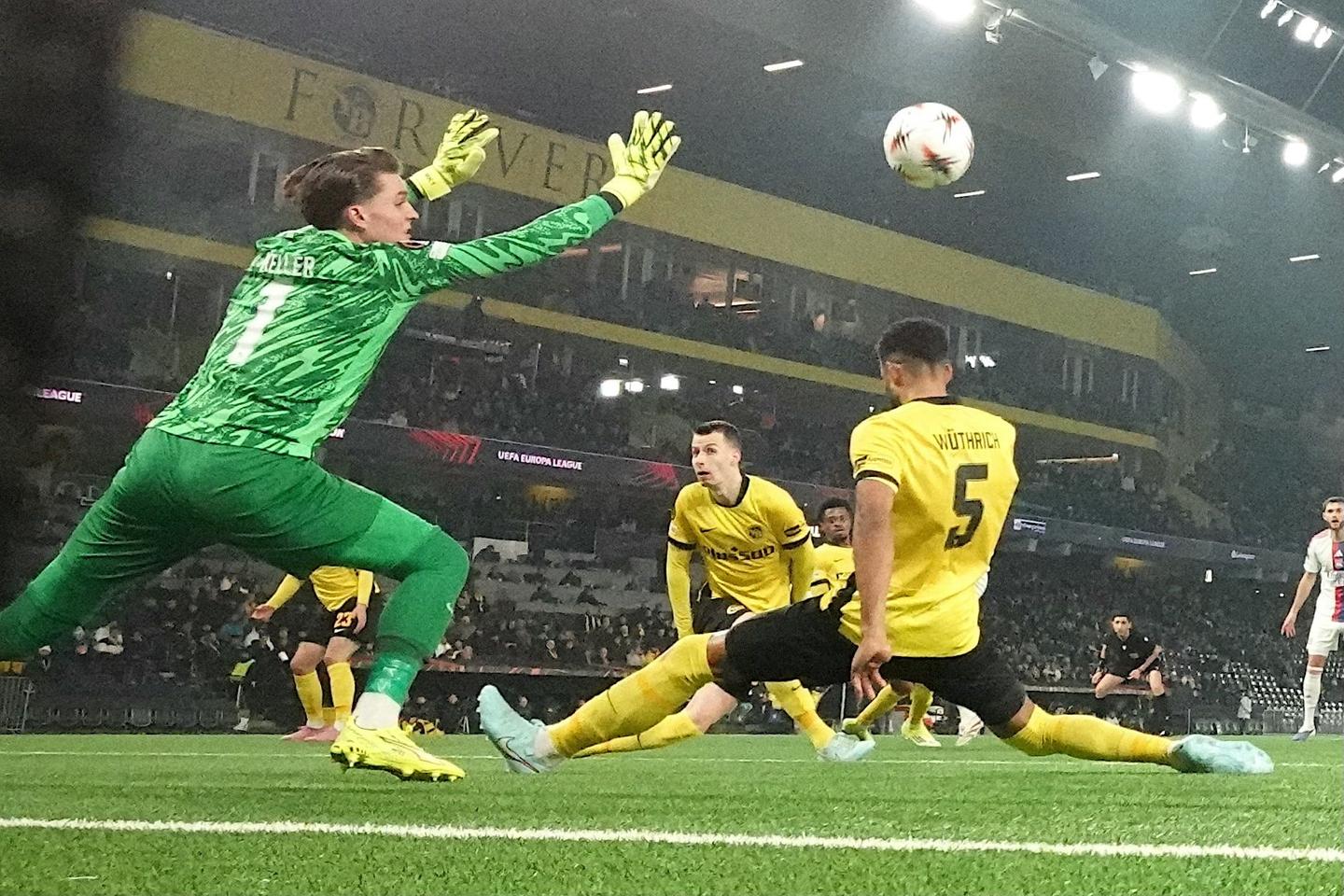 L’OL se qualifie pour les huitièmes de finale de la Ligue Europa, Lille sombre et Nice s’impose pour la gloire L’OL se qualifie pour les huitièmes de finale de la Ligue Europa, Lille sombre et Nice s’impose pour la gloire